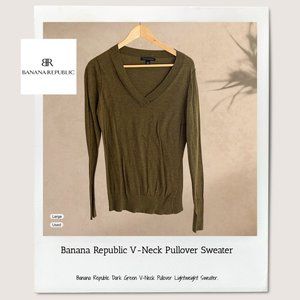 Banana Republic V-Neck Pullover Sweater